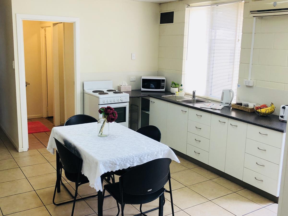 Accommodation @ Isa 마운트아이자 외부 사진